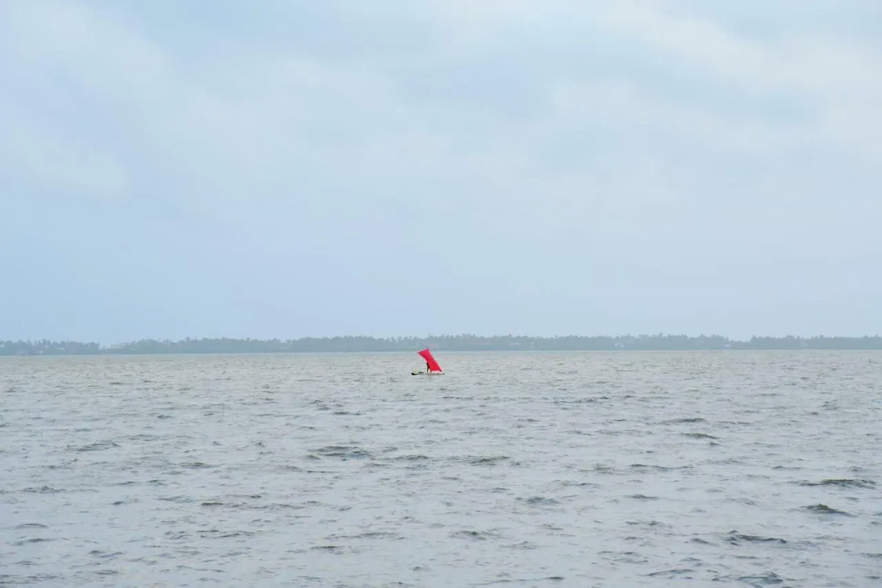 Hotel Leaf On Lagoon Negombo